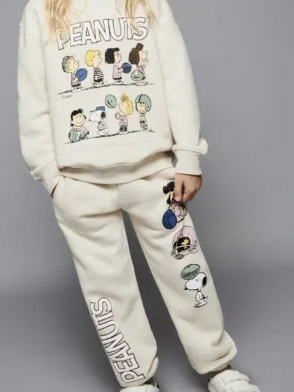 Zara Peanuts Cream Graphic Jogger Sweatpants And.Sweatshirtd 11 - 12 for Kids L